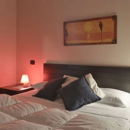 Rent this 2 bed apartment on Termoricambi srl in Viale Cassala, 20143 Milan MI