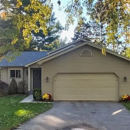 Buy this 3 bed house on 260 Riviera Terrace in Waterford Township, MI 48328