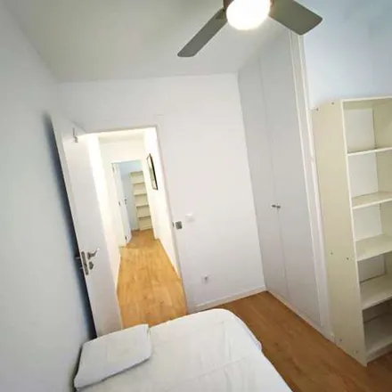 Rent this 5 bed apartment on Plaça del Racó de l'Horta in 3, 46020 Valencia