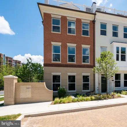 Buy this 3 bed loft on Grosvenor Place in Parkside, North Bethesda