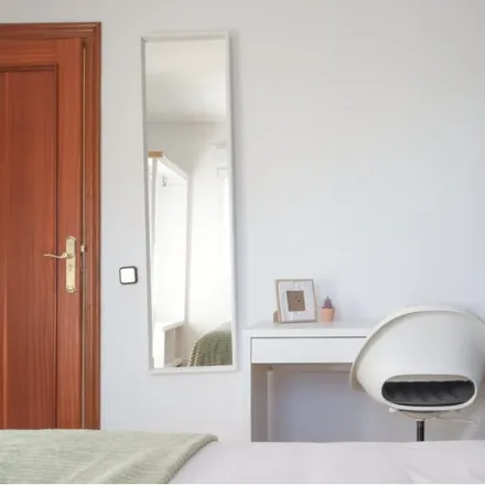 Image 5 - Avenida de Monforte de Lemos, 75, 28029 Madrid, Spain - Room for rent