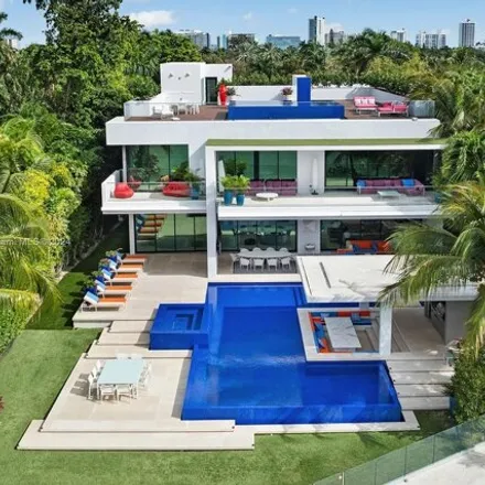 Buy this 8 bed house on 5004 North Bay Road in Miami Beach, FL 33140