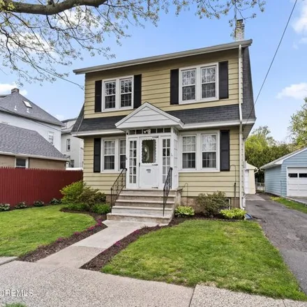 Buy this 3 bed house on 152 State Street in Bloomfield, NJ 07003
