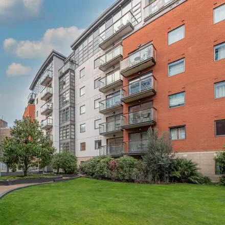 Rent this 3 bed apartment on Horsley Court in Montaigne Close, London