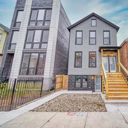 Rent this 3 bed house on 1513 West Erie Street in Chicago, IL 60612