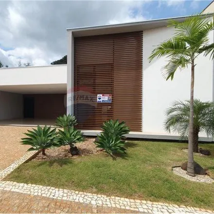 Buy this 3 bed house on Rua José Dias in Nova Jaguariúna, Jaguariúna - SP