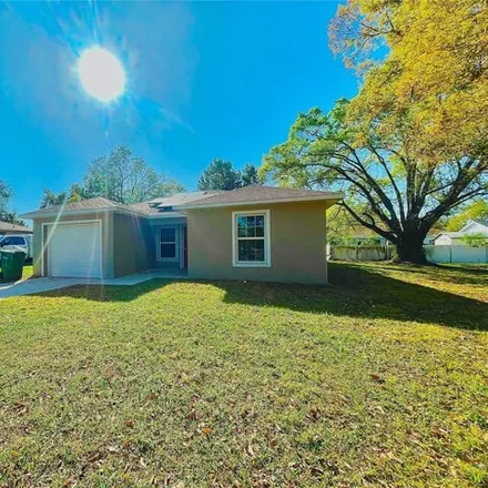 Buy this 3 bed house on 1698 High Point Court Southwest in Winter Haven, FL 33880