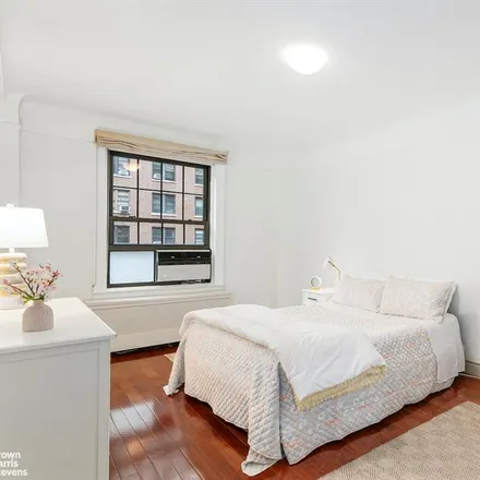 Image 3 - 325 WEST 86TH STREET in New York - Apartment for sale