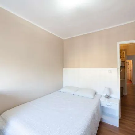 Image 5 - Pista de petanca de Collblanc, Carretera de Collblanc, 08904 l'Hospitalet de Llobregat, Spain - Apartment for rent