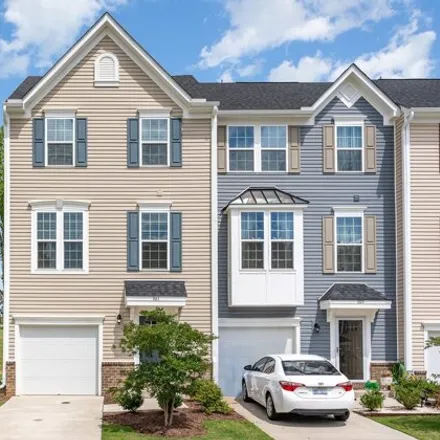 Buy this 3 bed house on Arnold Place Drive in Fuquay-Varina, NC 27526
