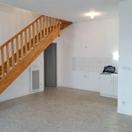 Rent this 4 bed apartment on 4 Avenue Jean Jaurès in 34510 Florensac, France