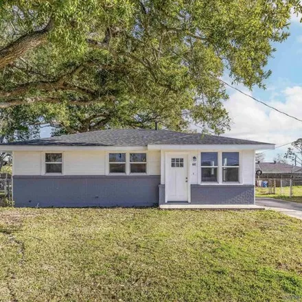 Buy this 3 bed house on 437 Paris Lane in Mechanicville, Houma