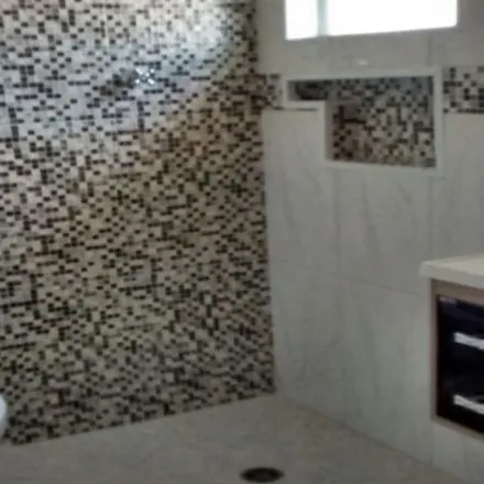 Buy this 2 bed house on Rua Rouxinol in Laranjeiras, Caieiras - SP