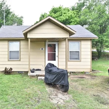 Buy this 3 bed house on 608 West 5th Street in Sand Springs, OK 74063