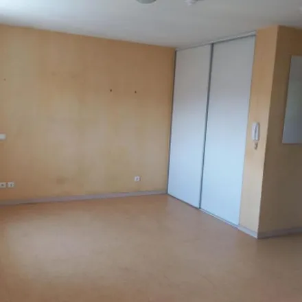 Rent this 1 bed apartment on 6 Rue vers Derrière in 01150 Lagnieu, France