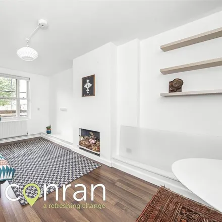 Rent this 1 bed apartment on Londis in 158 Lewisham Way, London