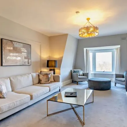 Rent this 4 bed apartment on Rudolf Steiner House in 35 Park Road, London