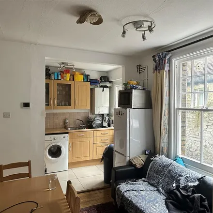 Image 2 - Tennyson Street, London, SW8 3TY, United Kingdom - Apartment for rent