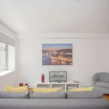Image 2 - Zara, Ilha, 4000-443 Porto, Portugal - Apartment for rent