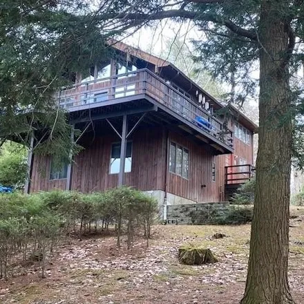 Buy this 5 bed house on Lake Road in Hartwick, Otsego County