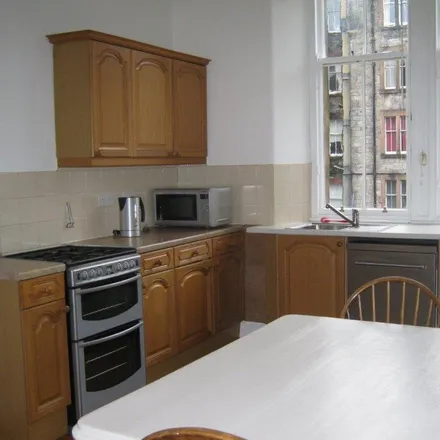 Image 1 - 31 Lochrin Place, City of Edinburgh, EH3 9QT, United Kingdom - Apartment for rent