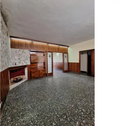 Rent this 2 bed house on Presidente Roca 2976 in España y Hospitales, Rosario