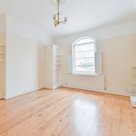 Rent this 1 bed apartment on 245 Lordship Lane in London, SE22 8JF