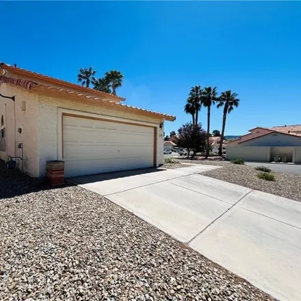 Image 3 - Tomahawk Drive, Henderson, NV 89074, USA - House for rent