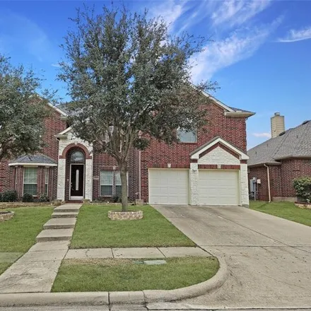 Buy this 5 bed house on 4541 Warbler Lane in Garland, TX 75043