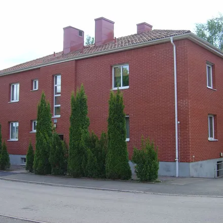 Rent this 3 bed apartment on Slingvägen 2 in 541 40 Skövde, Sweden