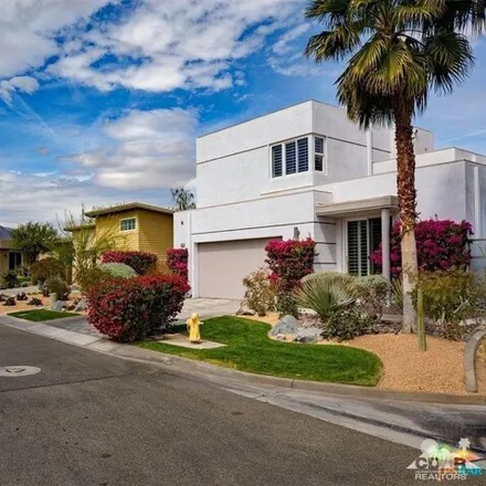 Rent this 3 bed house on 4969 Davidson Way in Palm Springs, CA 92262