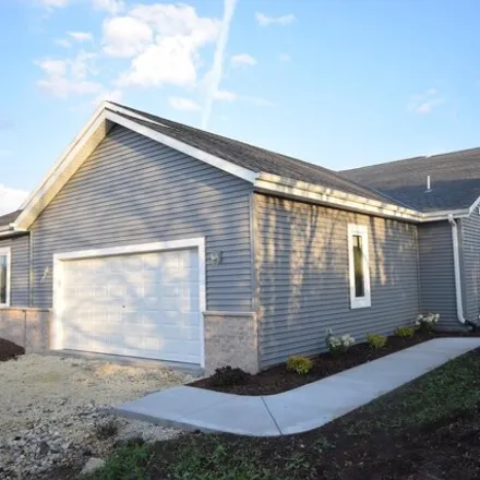Buy this 2 bed condo on W206n16175 Stonebrook Dr in Jackson, Wisconsin