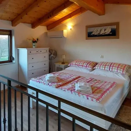 Rent this 1 bed house on 52423 Općina Karojba