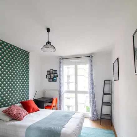 Image 2 - 2 Rue Mozart, 92110 Clichy, France - Room for rent