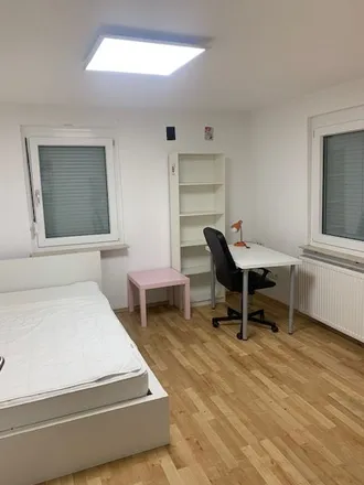 Rent this 7 bed apartment on Karl-Endriß-Straße 18/1 in 71157 Hildrizhausen, Germany