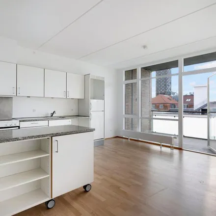 Rent this 3 bed apartment on Bygmestervej 45 in 2400 København NV, Denmark