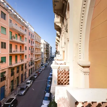 Image 7 - Via Vito Nicola di Nicolò, 70121 Bari BA, Italy - Apartment for rent