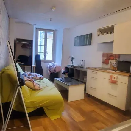 Rent this 1 bed apartment on 10 Place de la Halle aux Grains in 09000 Foix, France