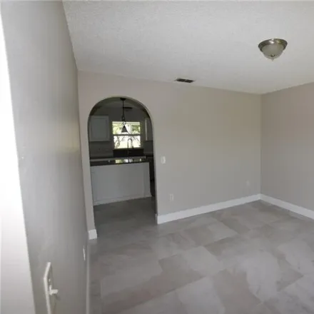 Image 8 - 2120 Marisol Loop, Kissimmee, FL 34743, USA - House for rent