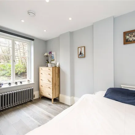 Rent this 2 bed apartment on Riggindale Road in London, SW16 1QL