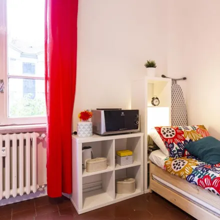 Image 4 - Via Cristoforo Negri, 20159 Milan MI, Italy - Apartment for rent
