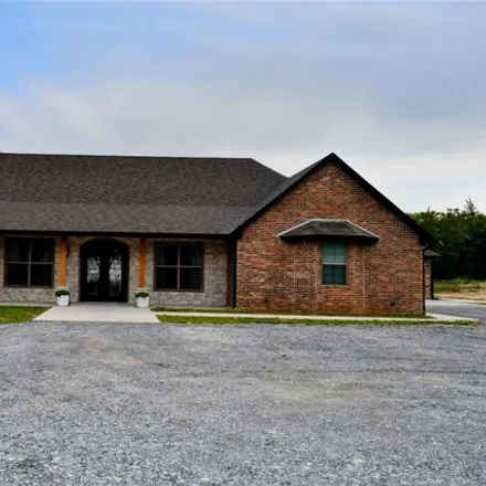 Buy this 5 bed house on 744 Sunset Road in Byng, Pontotoc County