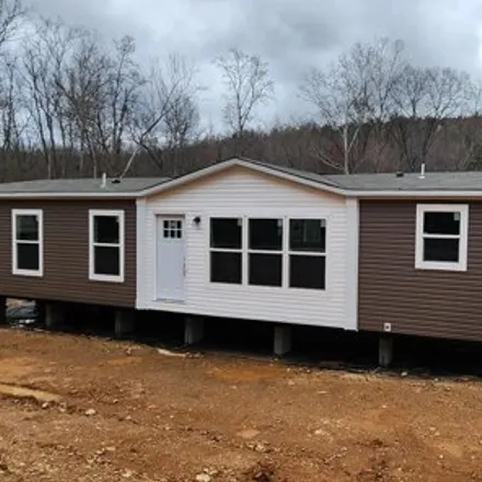 Buy this studio apartment on 783 Dogwood Valley Road in Roane County, TN 37763