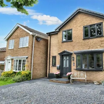 Buy this 3 bed house on Park Avenue in Darley Hillside, DE4 2FX