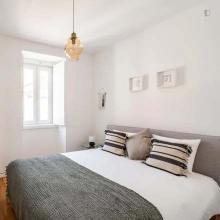 Rent this 3 bed apartment on Flor do Rego in Rua Filipe da Mata 67, 1600-069 Lisbon