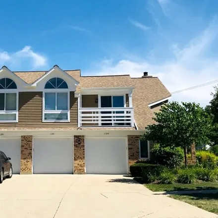 Rent this 2 bed house on 1038 Courtland Drive in Buffalo Grove, Lake County