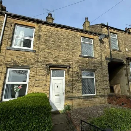 Buy this 2 bed townhouse on Bradford Road Brown Hill Drive in Bradford Road, Birkenshaw