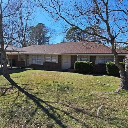 Image 2 - 1647 West Court Street, Winnfield, LA 71483, USA - House for sale