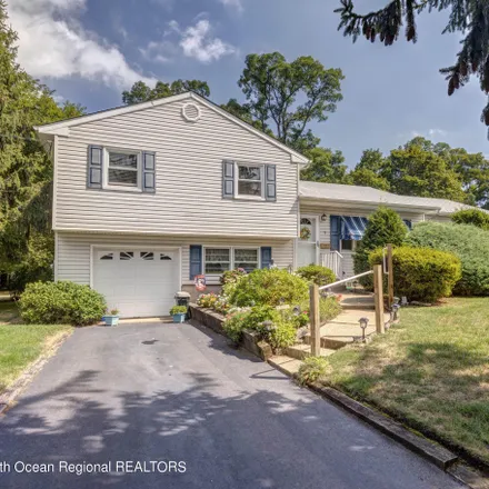Buy this 4 bed house on 7 Nautilus Drive in Leonardo, Middletown Township