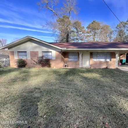 Buy this 3 bed house on 3600 26th Street in Meridian, MS 39307